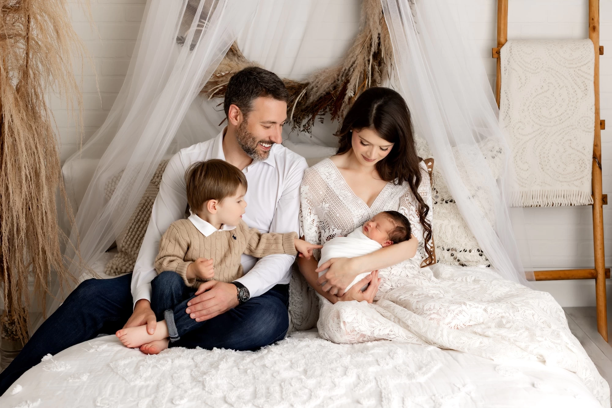 best baby photographer Edmonton, baby photography packages, professional newborn photos Edmonton