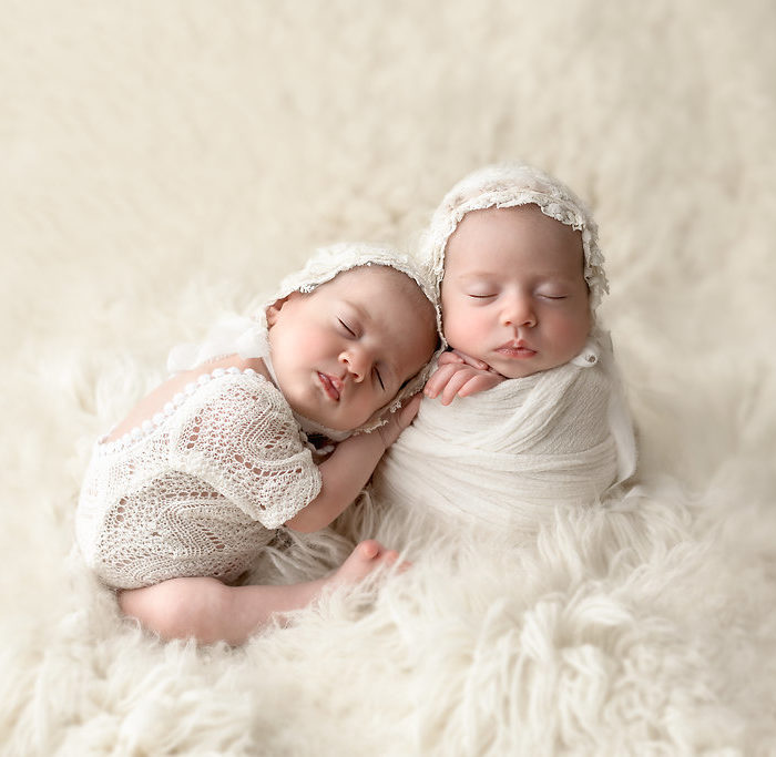 Twin Girls | Edmonton Newborn Baby Photography