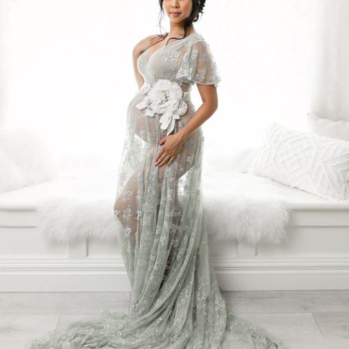 Elegant Maternity Session for this Beautiful Mama Expecting Her First Baby Girl