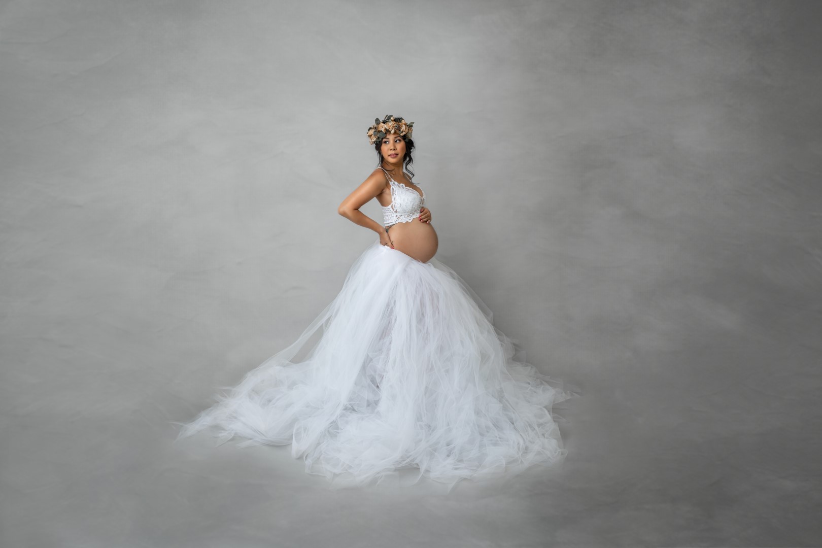 best-maternity-photographer-in-edmonton-alberta-5 best maternity photographer in Edmonton, maternity portraits St Albert, maternity portrait studio