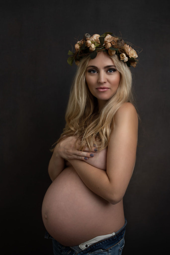 best maternity photography near me Stony Plain, pregnancy photoshoot Sherwood Park