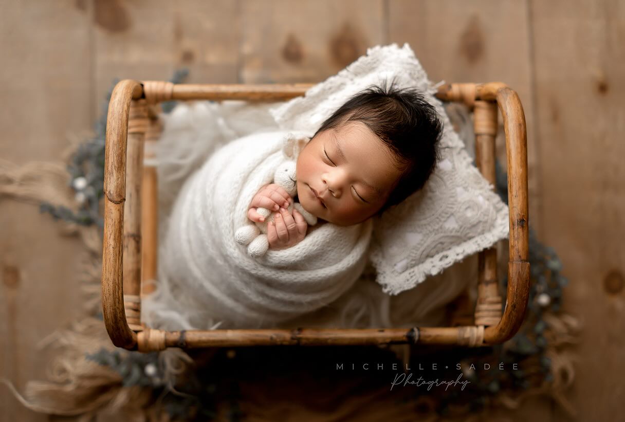 newborn photoshoot, Edmonton newborn portrait studio, newborn photographer St Albert