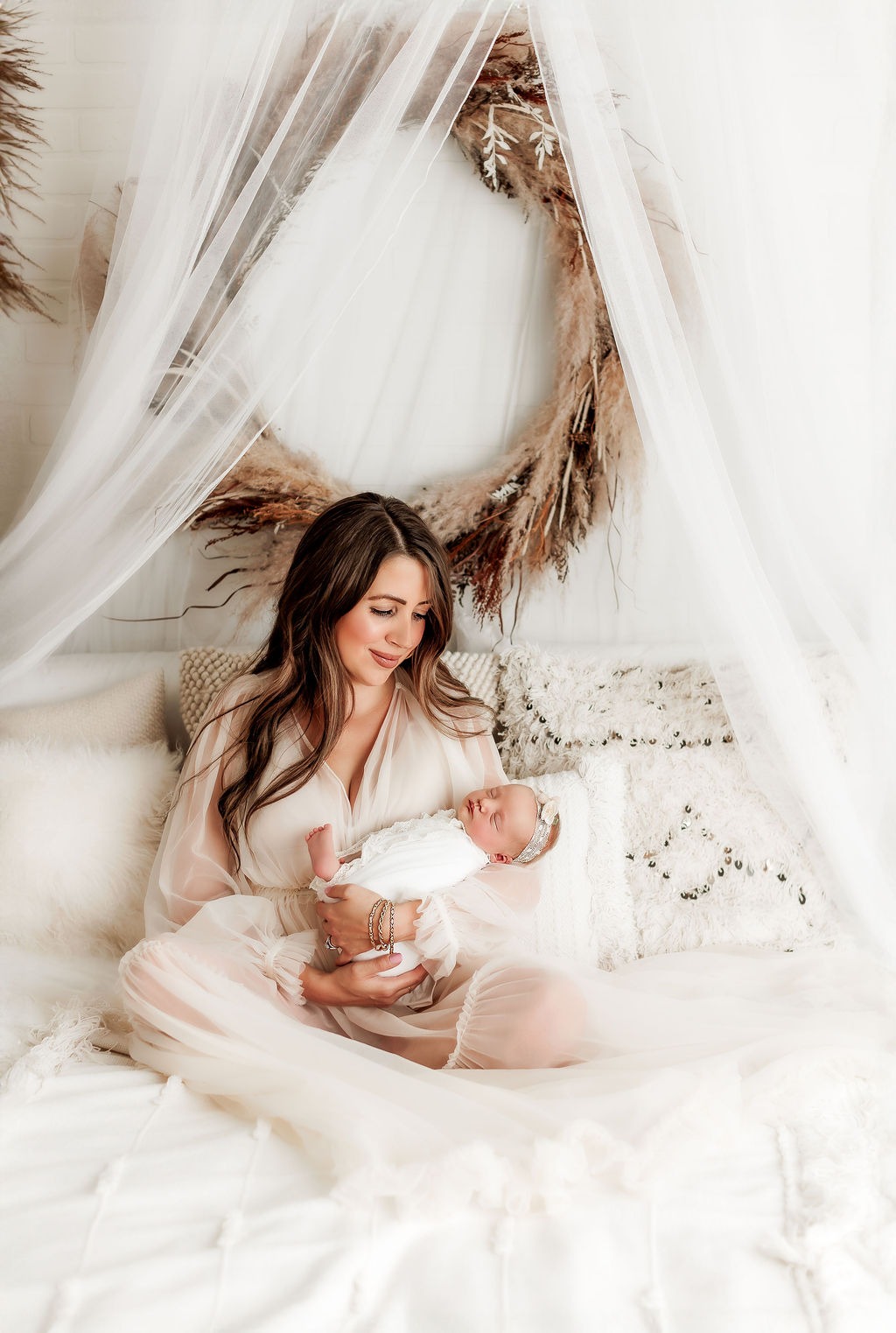 best Edmonton newborn photographer, newborn portrait studio St Albert, newborn photography near me Edmonton 43 best Edmonton newborn photographer, newborn portrait studio St Albert, newborn photography near me Edmonton2