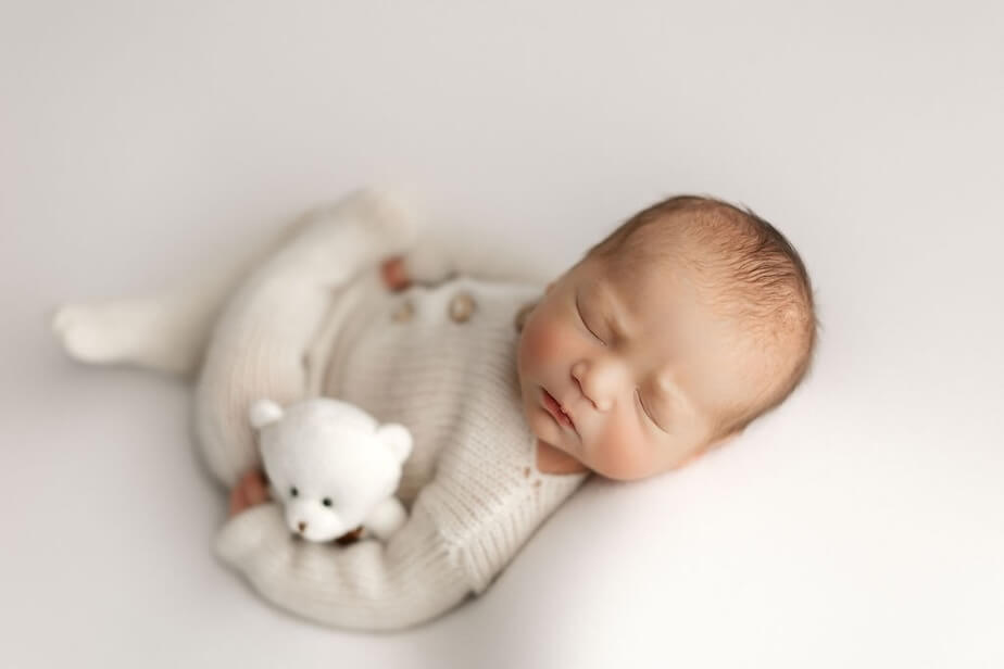 best Edmonton newborn photographer, newborn portrait studio St Albert, newborn photography near me Edmonton