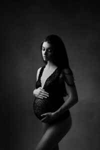 Edmonton maternity photographer, maternity photography near me St Albert Edmonton maternity photographer, maternity photography near me St Albert