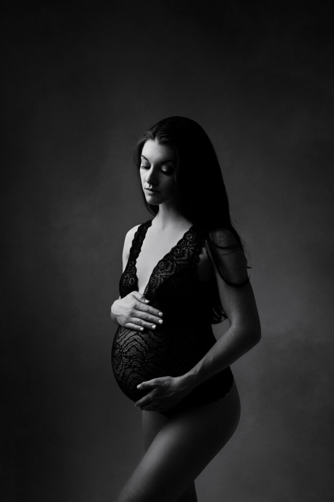 Edmonton maternity photographer, maternity photography near me St Albert
