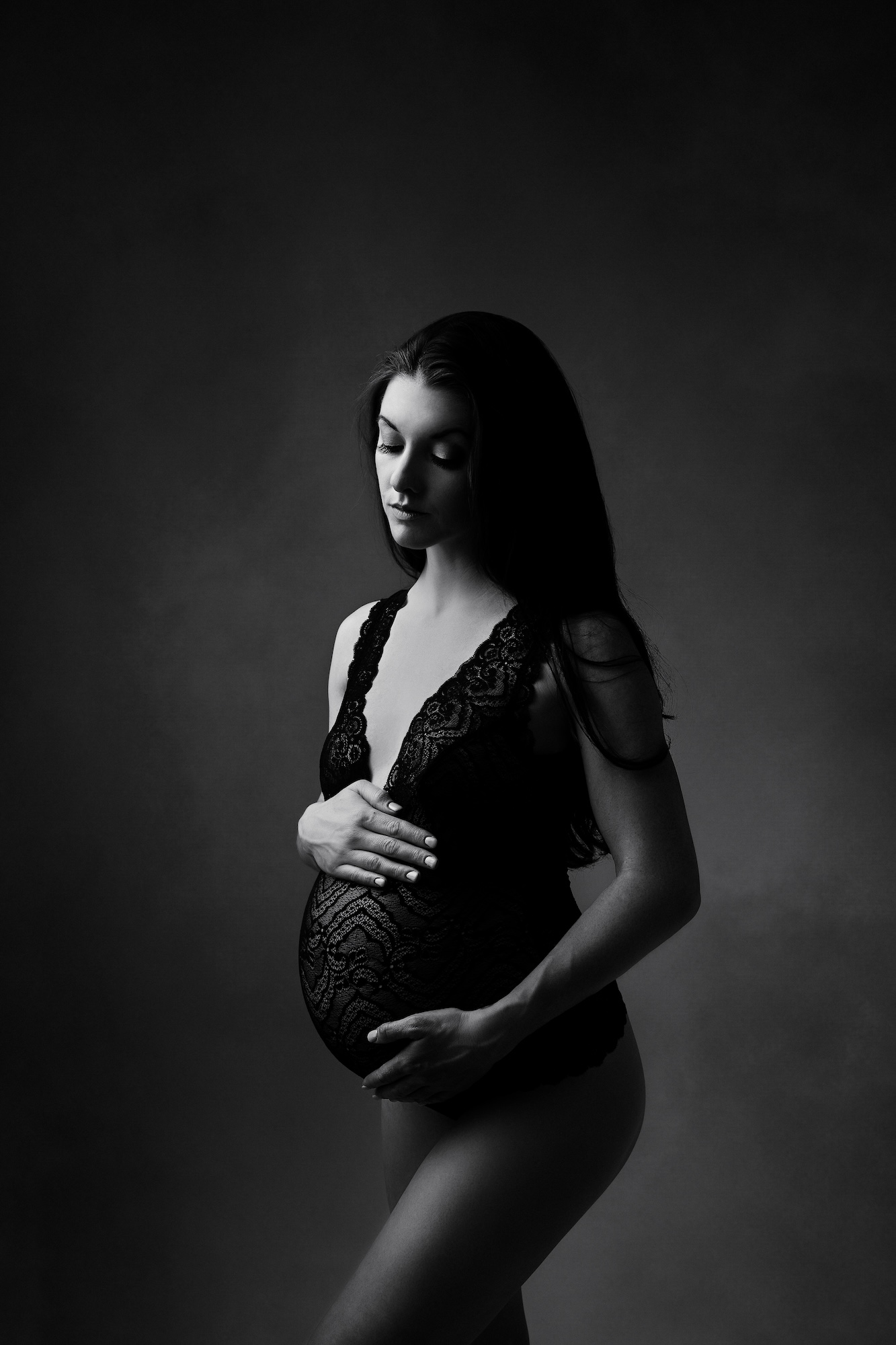 Edmonton maternity photographer, maternity photography near me St Albert