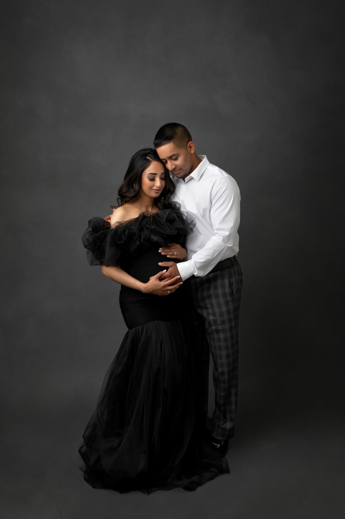 Edmonton maternity photographer, maternity photography near me St Albert