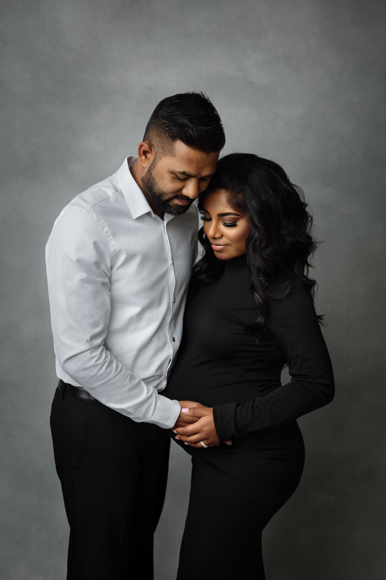 Edmonton maternity photographer, maternity photography near me St Albert