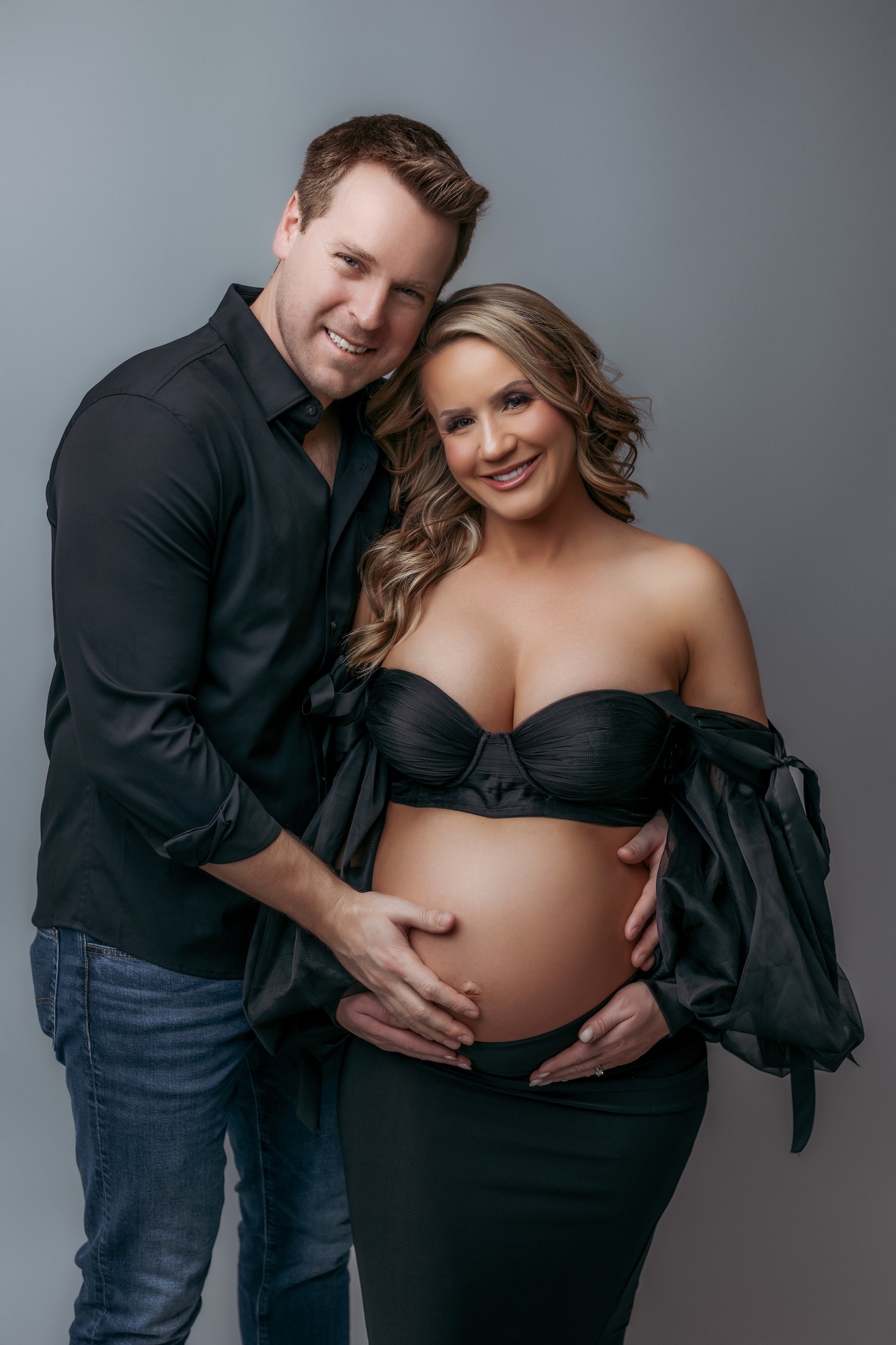 Edmonton maternity photographer, maternity photography near me St Albert