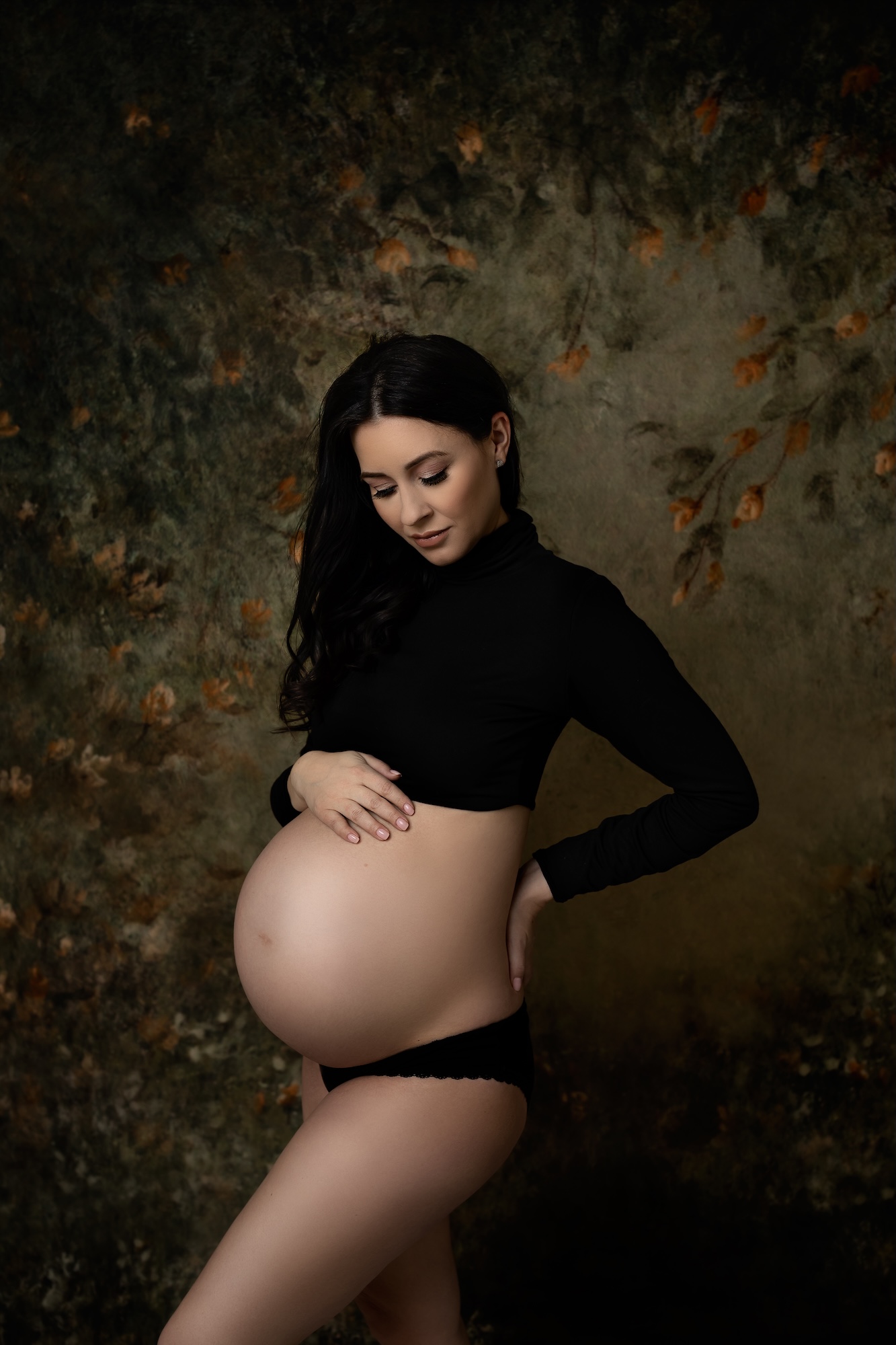 Edmonton maternity photographer, maternity photography near me St Albert