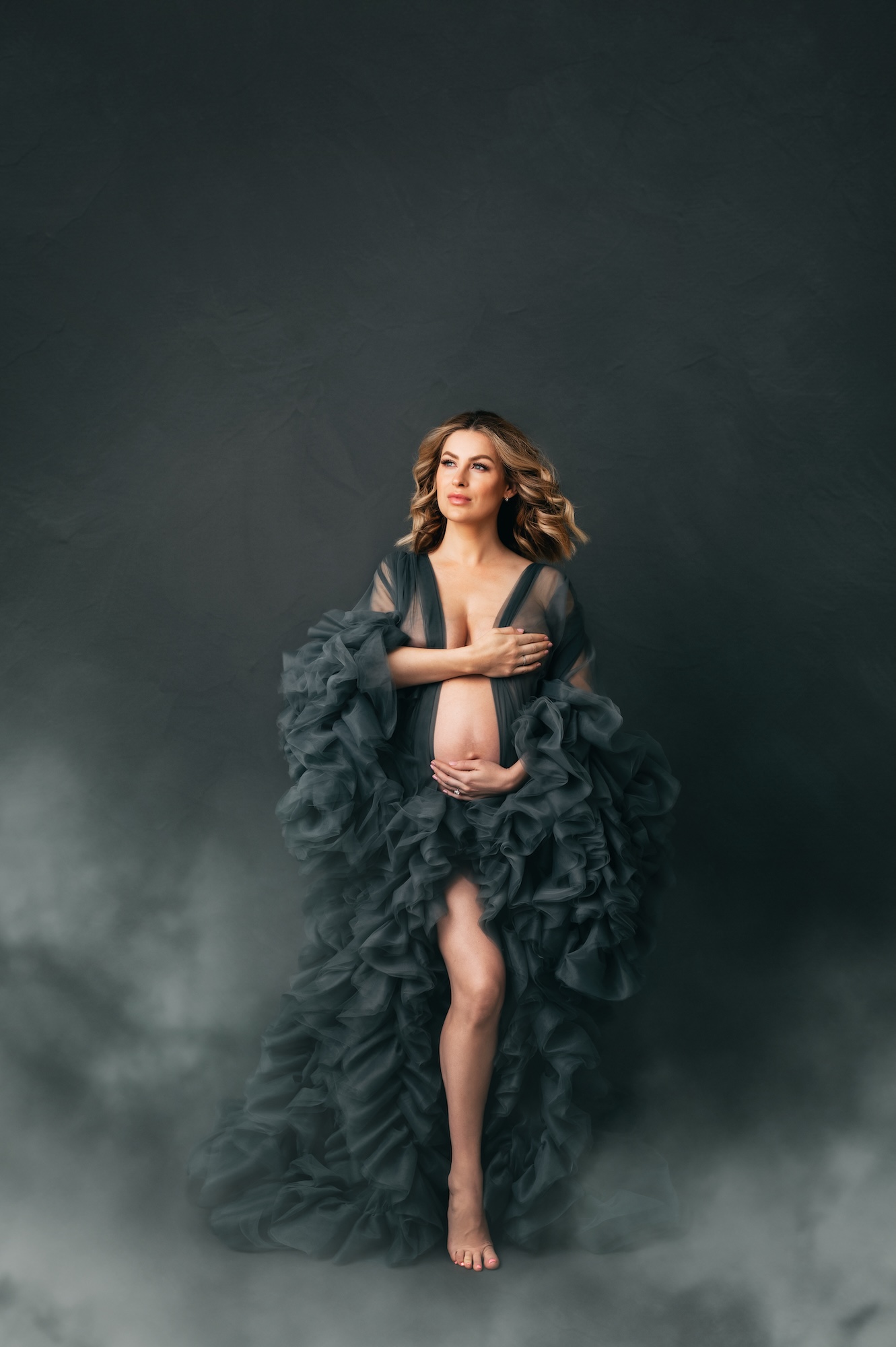 Edmonton maternity photographer, maternity photography near me St Albert