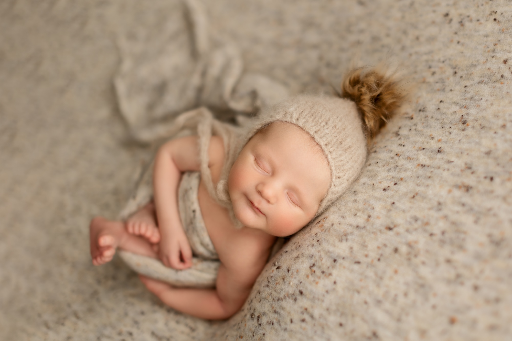 Edmonton newborn photographer, newborn photography near me St Albert A0130-Edit
