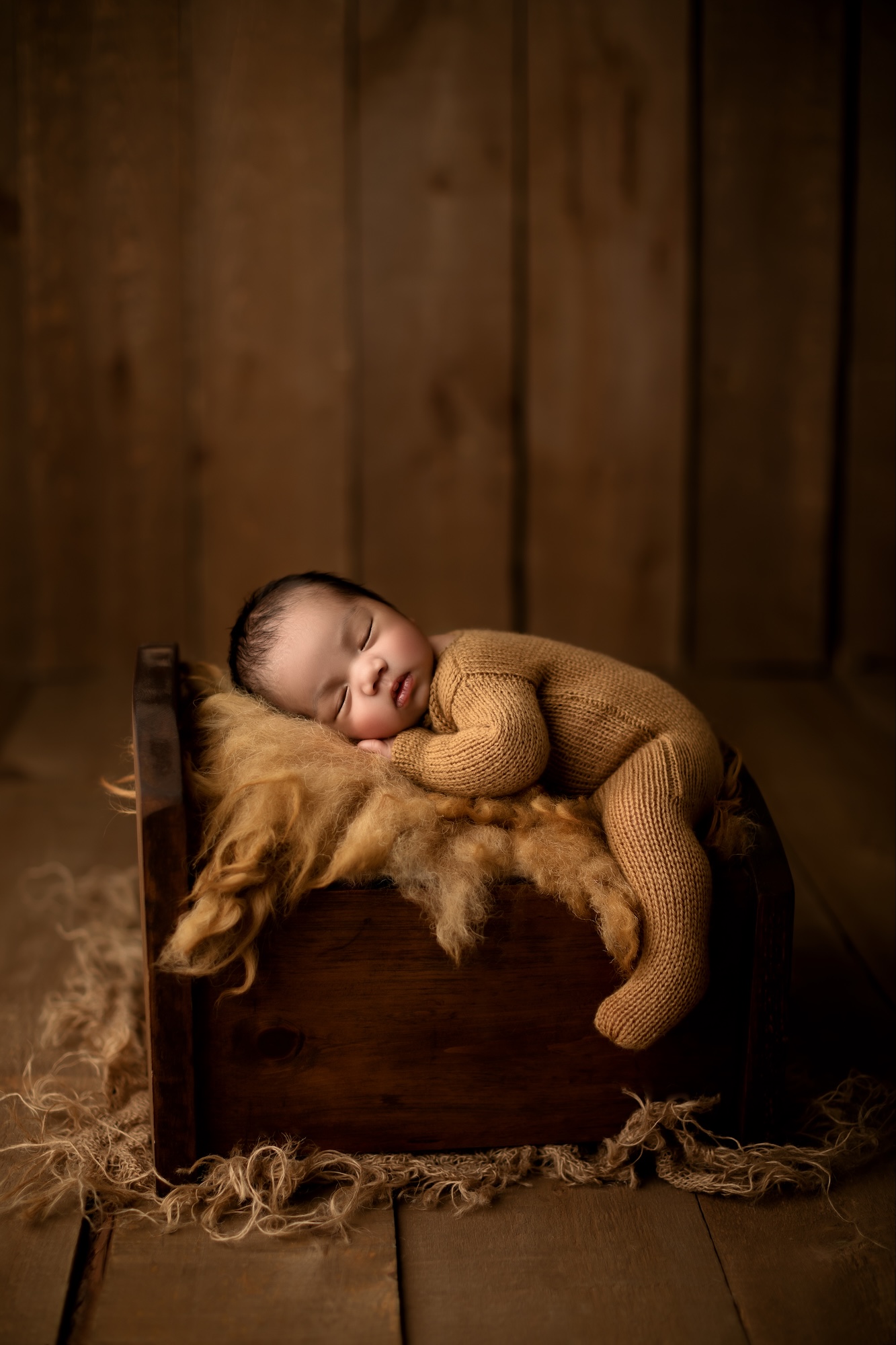 Edmonton newborn photographer, newborn photography near me St Albert