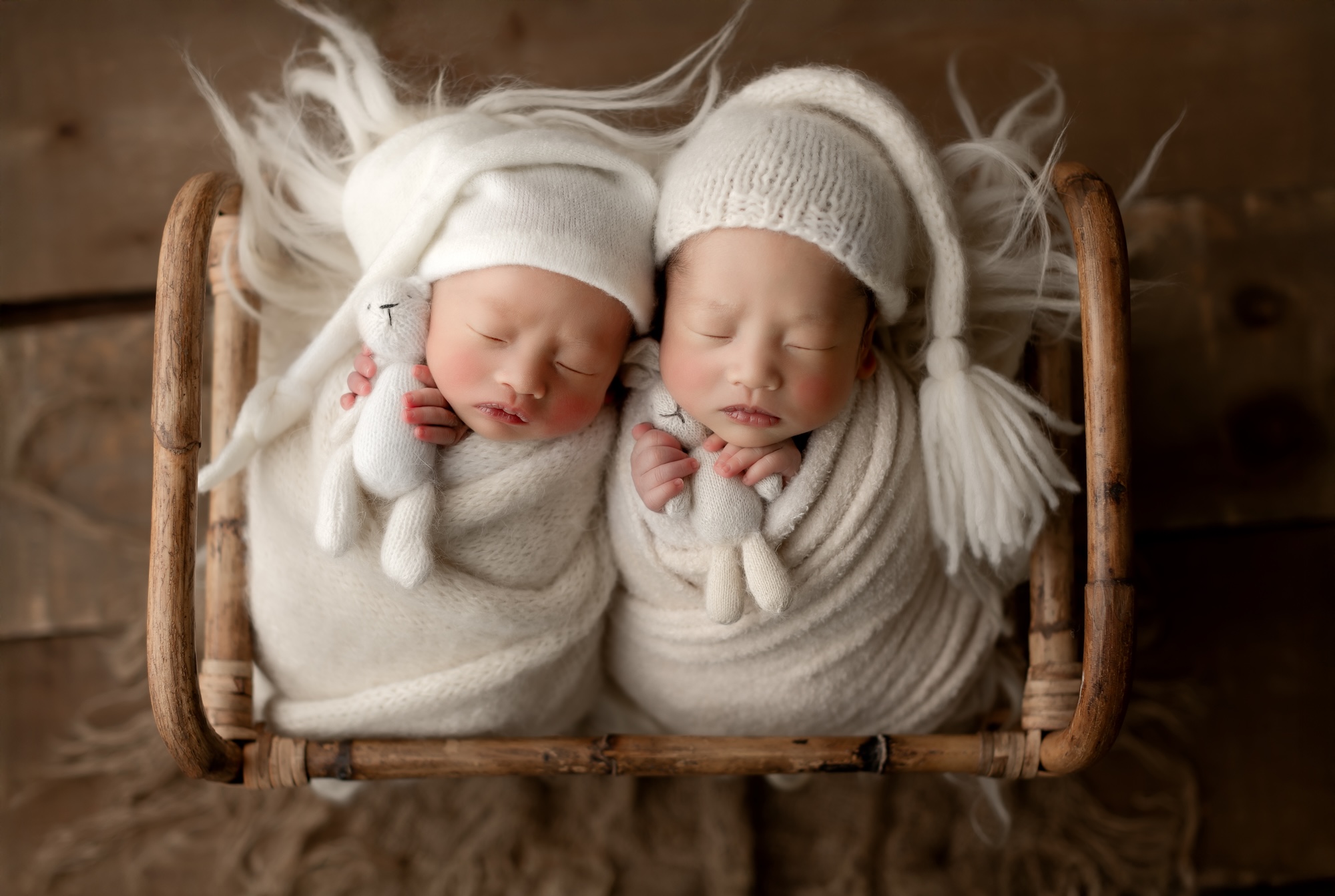 Edmonton newborn photographer, newborn photography near me St Albert A0669-Edit
