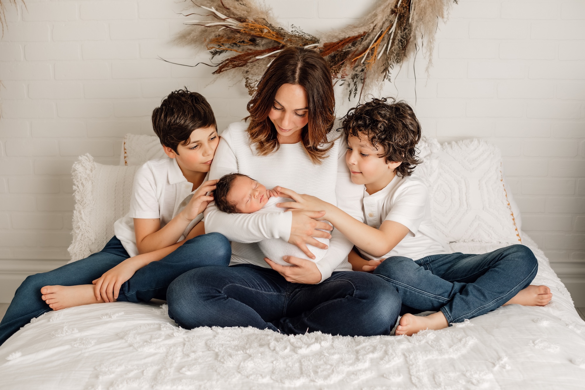 Edmonton newborn photographer, newborn photography near me St Albert A0973-Edit