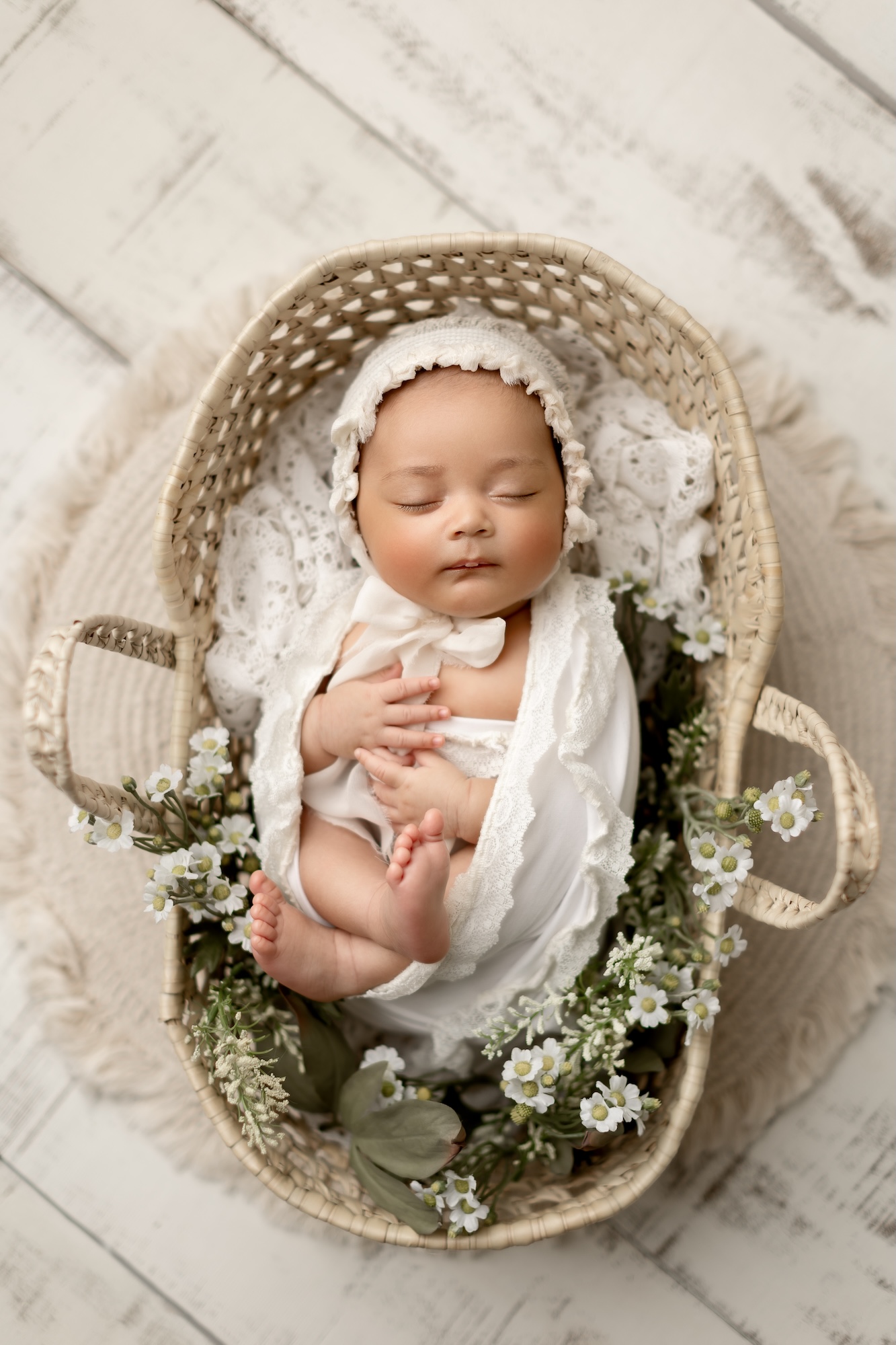 Edmonton newborn photogrpher, newborn photography Edmonton, newborn portraits St Albert, professional newborn photos