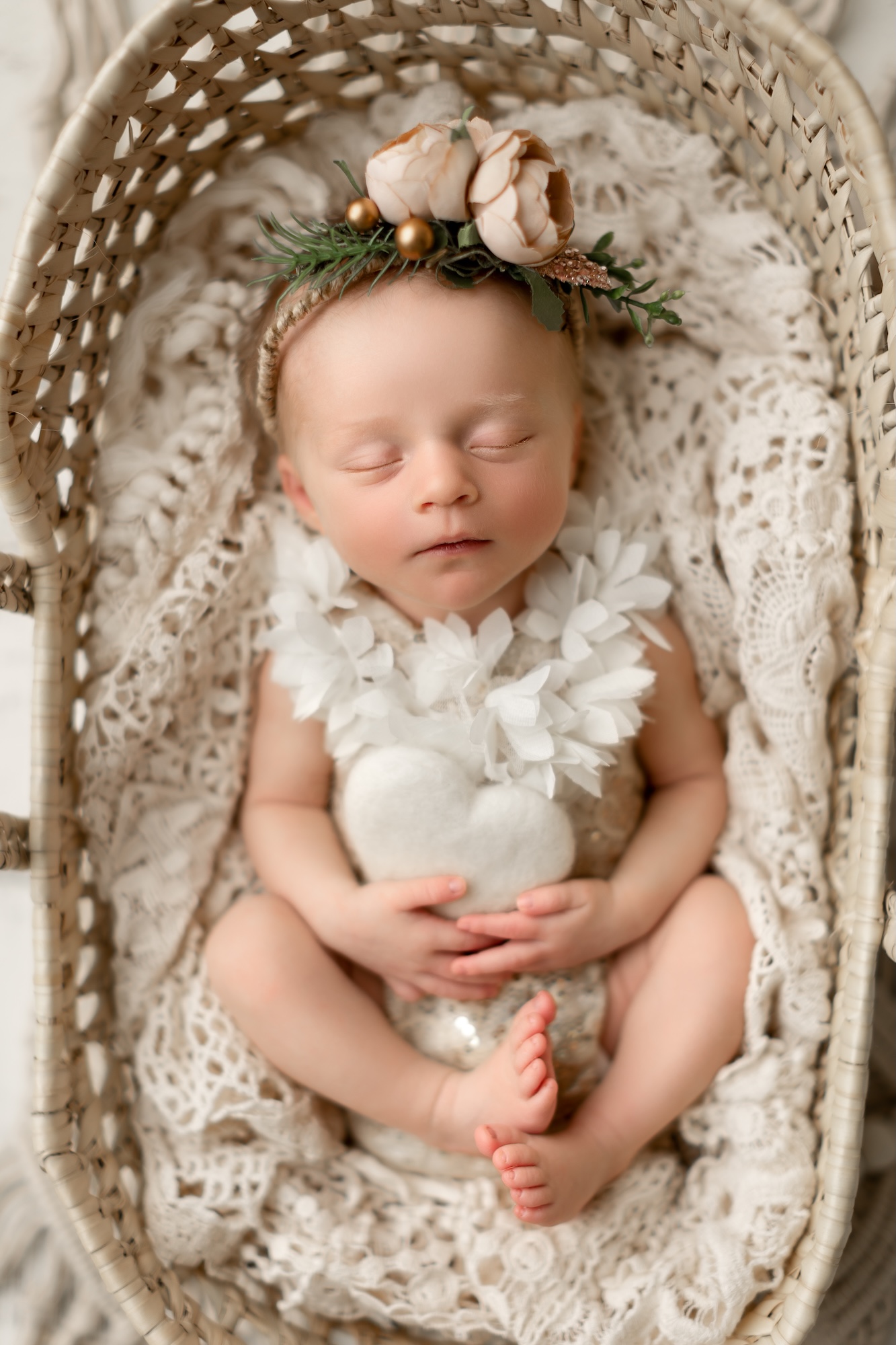 Edmonton newborn photographer, newborn photography near me St Albert A9Edmonton newborn photographer, newborn photography near me St Albert