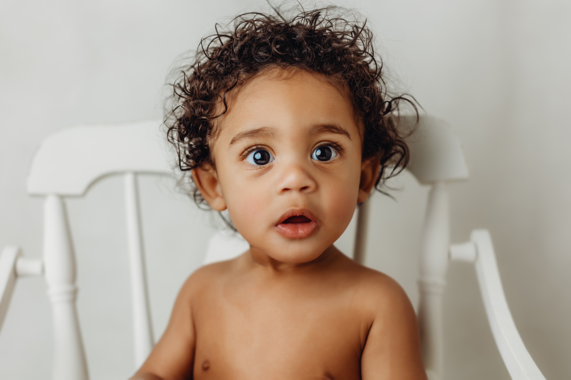 baby photographer Edmonton, St Albert baby portrait studio, baby photography near me