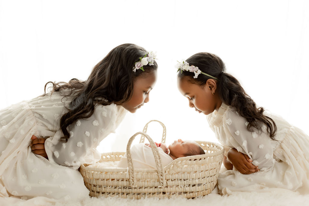 newborn portrait studio Edmonton, newborn photographer Edmonton, newborn photography near me Edmonton