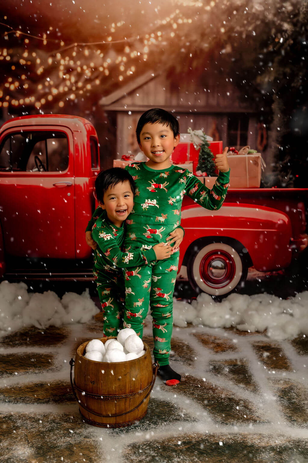 best holiday photos St Albert - Edmonton Santa photos, 2026 holiday mini sessions near me 6749-Edit