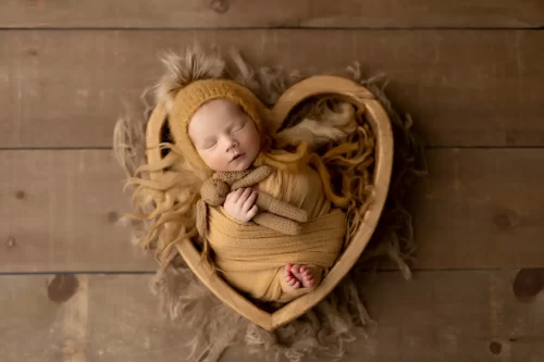 best baby photographer Edmonton, baby photography packages, professional newborn photos Edmonton